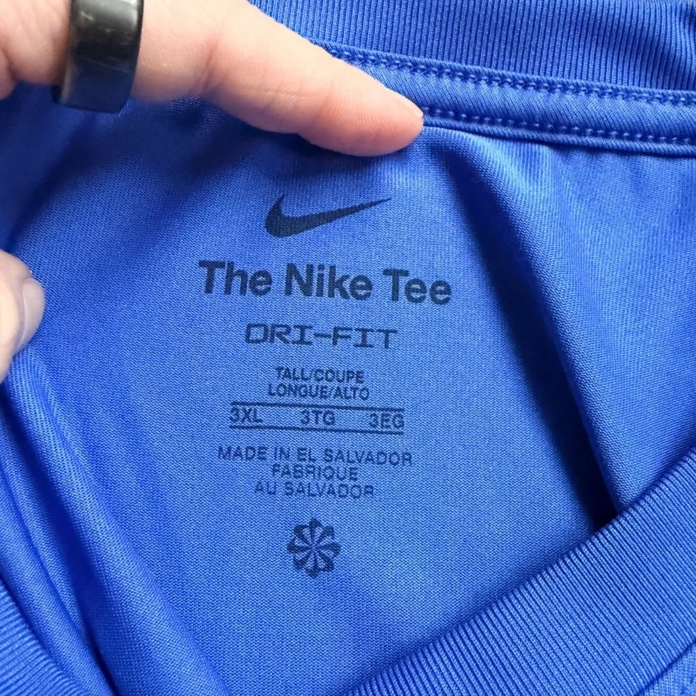 The Nike Tee Dri-Fit Short Sleeve in Blue Size 3XL XXXL